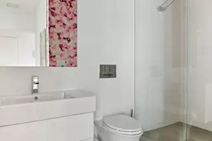 105 E 16th St, New York City, NY 10003 - Photo 15