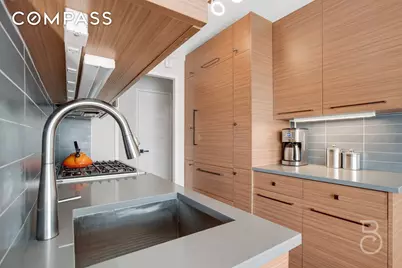 33-55 14th Street #15B, Astoria, NY 11106 - Photo 7