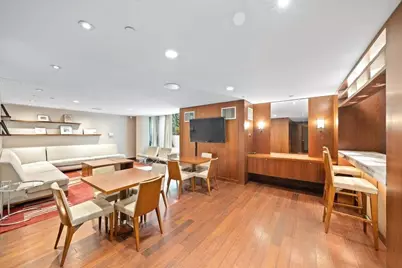 250 E 53rd Street #3101, New York City, NY 10022 - Photo 13