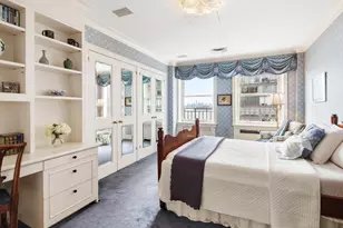 1 Beekman Pl, New York City, NY 10022 - Photo 9