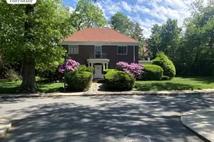 16 Upshaw Rd, New York City, NY 11375 - Photo 1