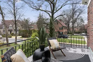 16 Upshaw Rd, New York City, NY 11375 - Photo 17