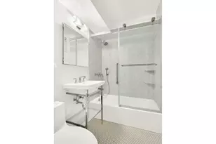 3 Sheridan Square, New York City, NY 10014 - Photo 5