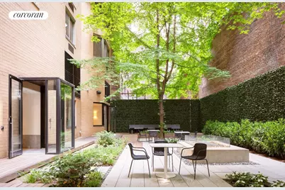 234 E 46th Street #202, New York City, NY 10017 - Photo 13