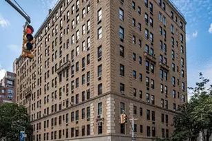 136 E 64th St, New York City, NY 10065 - Photo 13