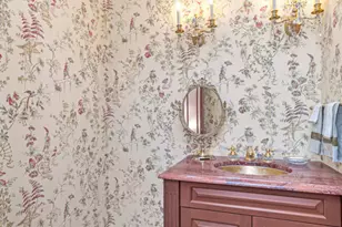 721 5th Ave, New York City, NY 10022 - Photo 11