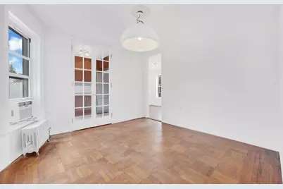 261 W 22nd Street #20, New York City, NY 10011 - Photo 5