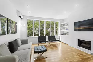 152 E 63rd St, New York City, NY 10065 - Photo 3