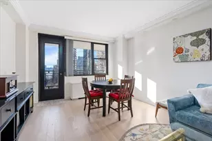 165 W 66th St, New York, NY 10023 - Photo 3