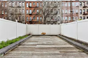 302 Weirfield St, New York City, NY 11237 - Photo 9