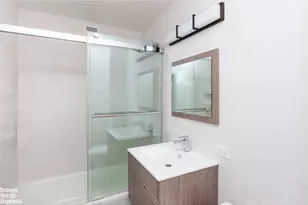 2521 Palisade Ave, New York City, NY 10463 - Photo 13