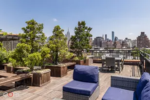 96 Perry St, New York City, NY 10014 - Photo 7