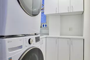 117 E 72nd St, New York City, NY 10021 - Photo 11