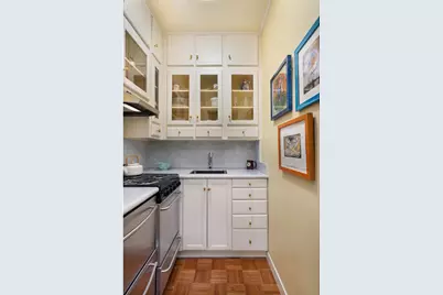 825 5th Avenue #8E, New York City, NY 10065 - Photo 5