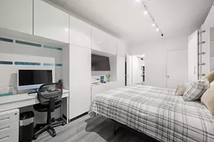 622 Washington St, New York City, NY 10014 - Photo 3