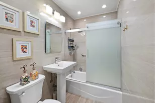 622 Washington St, New York City, NY 10014 - Photo 3