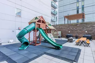 27-17 42nd Rd, New York City, NY 11101 - Photo 9