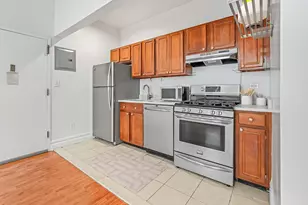 4502 Ditmars Blvd, New York City, NY 11105 - Photo 3