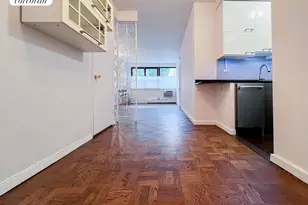 210 E 15th St, New York City, NY 10003 - Photo 5