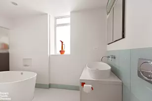 25 Central Prk W, New York City, NY 10023 - Photo 5