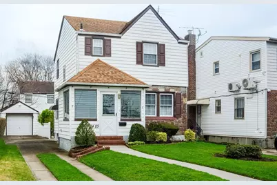 84-25 249th Street, New York City, NY 11426 - Photo 11