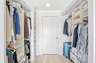 233 Ocean Pkwy, New York City, NY 11218 - Photo 13