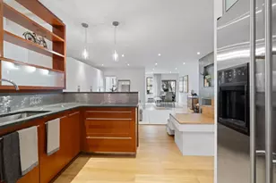 126 E 16th St, New York City, NY 10003 - Photo 5