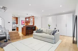 126 E 16th St, New York City, NY 10003 - Photo 3