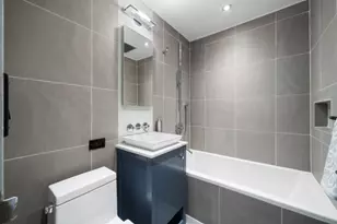 126 E 16th St, New York City, NY 10003 - Photo 15