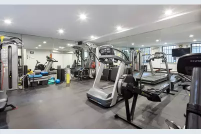 930 Park Avenue #7S, New York City, NY 10028 - Photo 17