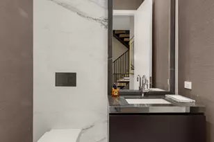 11 Beach St, New York City, NY 10013 - Photo 9