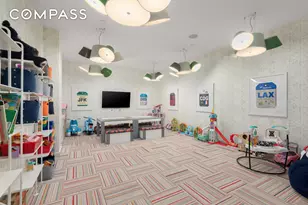 11 Beach St, New York City, NY 10013 - Photo 17