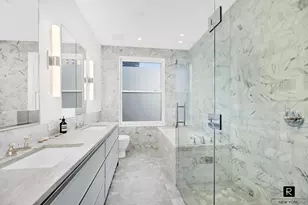 350 W 71st St, New York, NY 10023 - Photo 15