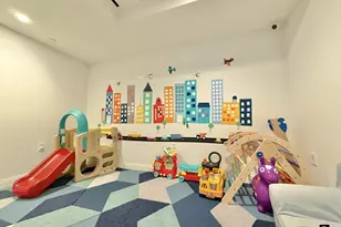 350 W 71st St, New York, NY 10023 - Photo 21