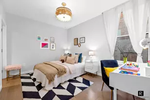 350 W 71st St, New York, NY 10023 - Photo 13