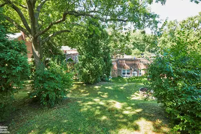 4601 Henry Hudson Parkway #A7, New York City, NY 10471 - Photo 21