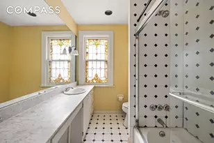 447 E 17th St, New York City, NY 11226 - Photo 9