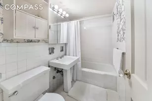 345 E 56th St, New York City, NY 10022 - Photo 9