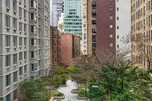 345 E 56th St, New York City, NY 10022 - Photo 7