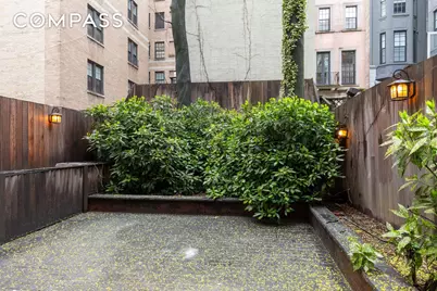 128 E 65th Street, New York City, NY 10065 - Photo 5