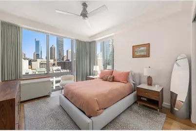 225 W 60th Street #14F, New York City, NY 10023 - Photo 5