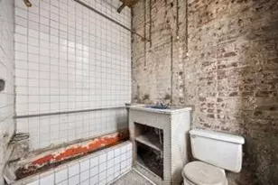 465 W Broadway, New York City, NY 10012 - Photo 19