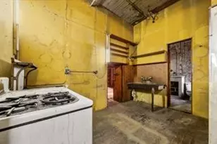 465 W Broadway, New York City, NY 10012 - Photo 17