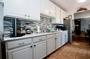 848 Park Pl, New York City, NY 11216 - Photo 13