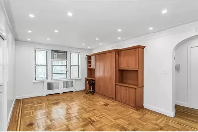 83-80 118th Street #3P, New York City, NY 11415 - Photo 5