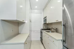 83-80 118th St, New York City, NY 11415 - Photo 3