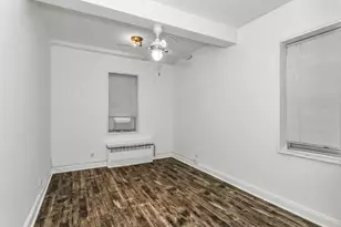 67-25 Clyde St, New York City, NY 11375 - Photo 11