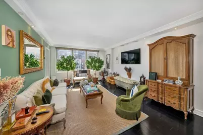 207 E 74th Street #7F, New York City, NY 10021 - Photo 1