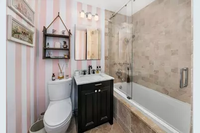 207 E 74th Street #7F, New York City, NY 10021 - Photo 7