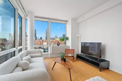 450 W 17th Street #1910, New York City, NY 10011 - Photo 3